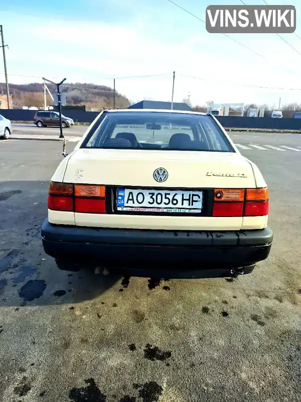 WVWZZZ1HZRW446999 Volkswagen Vento 1994 Седан 1.9 л. Фото 3