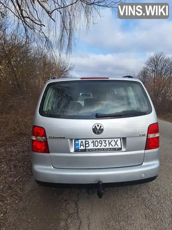 WVGZZZ1TZ5W010687 Volkswagen Touran 2004 Мінівен 1.6 л. Фото 9