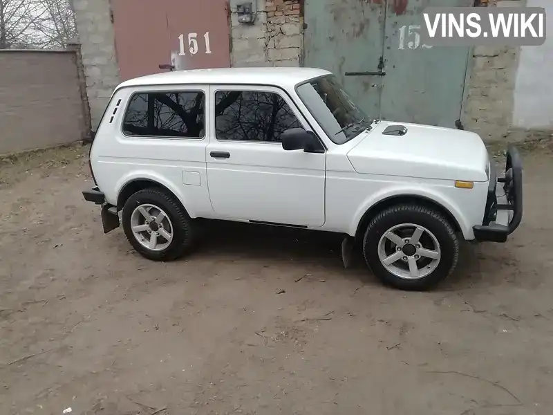 XTA212140H2287351 ВАЗ / Lada 21214 / 4x4 2017 Позашляховик / Кросовер 1.69 л. Фото 9