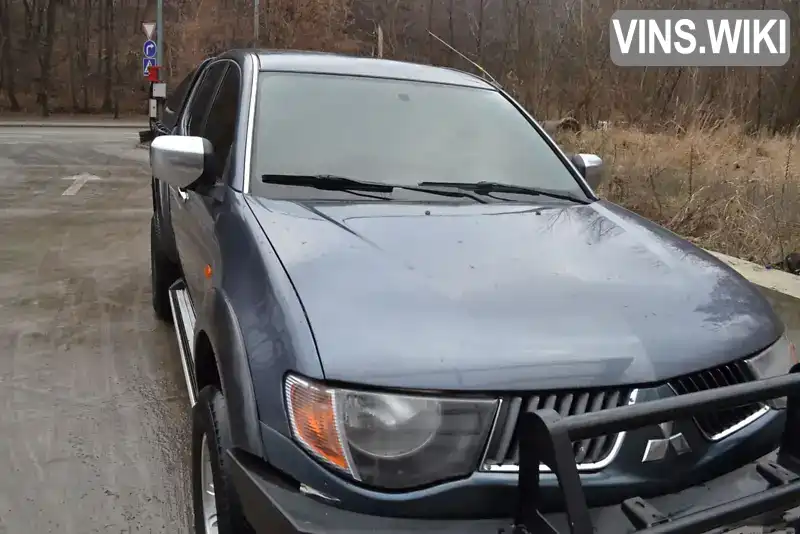 Пикап Mitsubishi L 200 2008 2.5 л. Ручная / Механика обл. Киевская, Киев - Фото 1/21