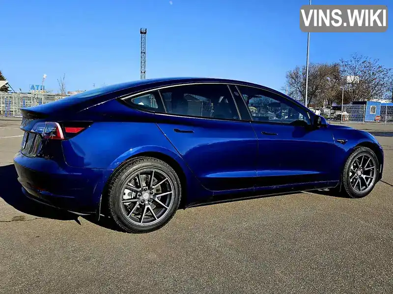 5YJ3E1EAXPF582268 Tesla Model 3 2023 Седан  Фото 3