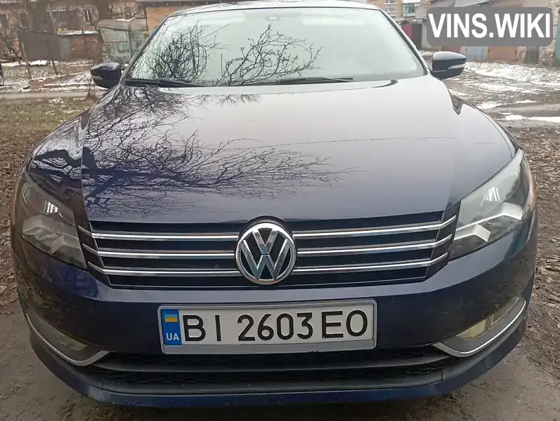 1VWBP7A31DC105735 Volkswagen Passat 2013 Седан 2.5 л. Фото 2