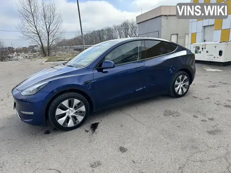 Позашляховик / Кросовер Tesla Model Y 2023 null_content л. обл. Київська, Київ - Фото 1/14