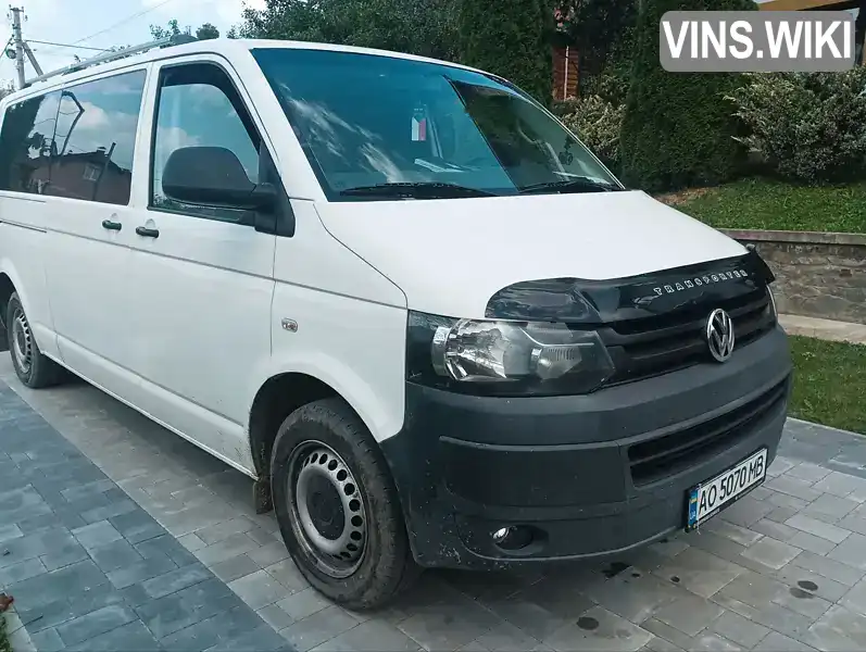 WV2ZZZ7HZCH136445 Volkswagen Transporter 2012 Мінівен 2 л. Фото 3