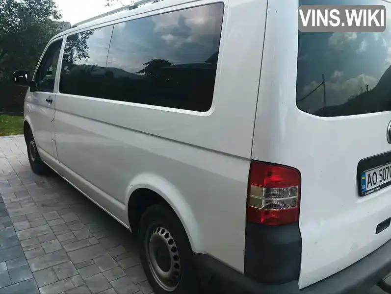 WV2ZZZ7HZCH136445 Volkswagen Transporter 2012 Мінівен 2 л. Фото 4