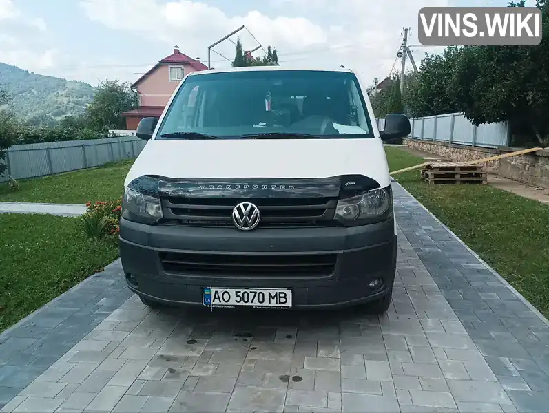 WV2ZZZ7HZCH136445 Volkswagen Transporter 2012 Мінівен 2 л. Фото 5