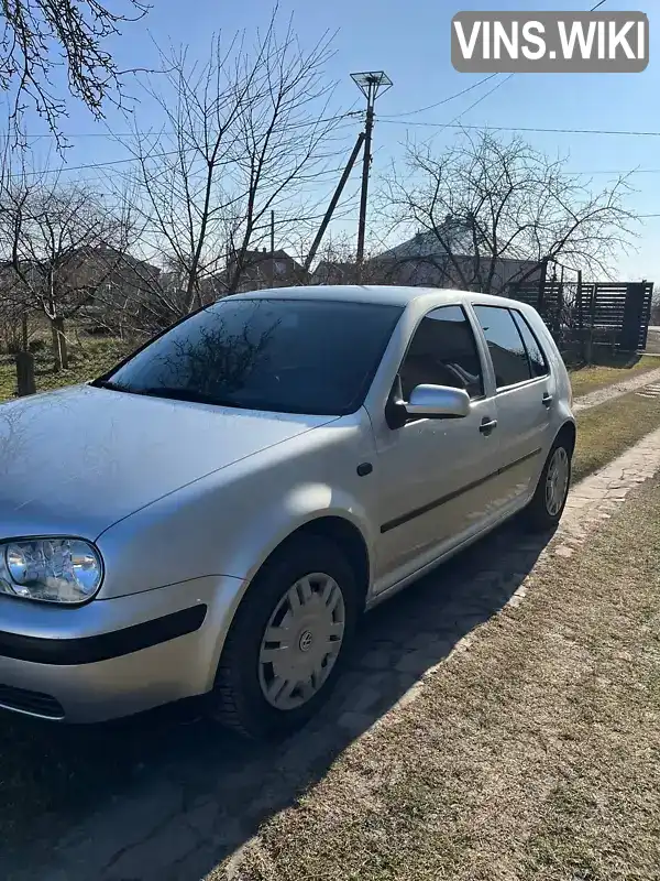 Хетчбек Volkswagen Golf 2000 1.39 л. Ручна / Механіка обл. Львівська, Львів - Фото 1/21