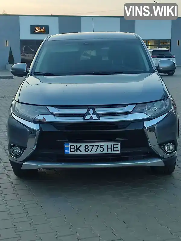 JA4AD3A38GZ012867 Mitsubishi Outlander 2015 Універсал 2.36 л. Фото 2