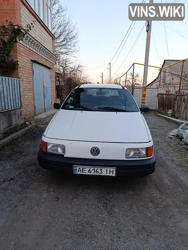 Универсал Volkswagen Passat 1988 1.6 л. Ручная / Механика обл. Днепропетровская, Днепр (Днепропетровск) - Фото 1/21