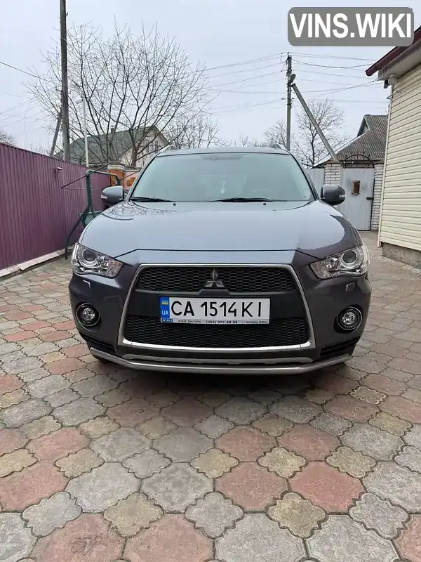 Внедорожник / Кроссовер Mitsubishi Outlander XL 2010 2.36 л. Вариатор обл. Черкасская, Золотоноша - Фото 1/17