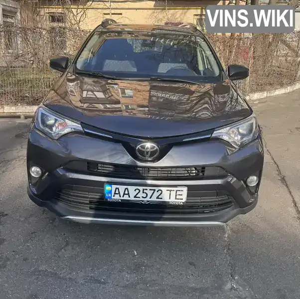 JTMZFREV7HJ107146 Toyota RAV4 2016 Позашляховик / Кросовер 2.49 л. Фото 2