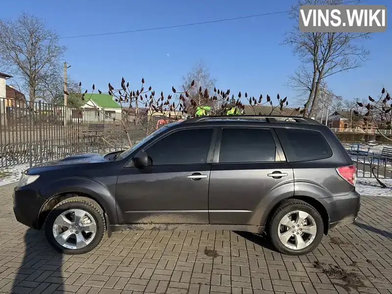 JF1SHHLZ3BG226095 Subaru Forester 2011 Внедорожник / Кроссовер 1.99 л. Фото 2