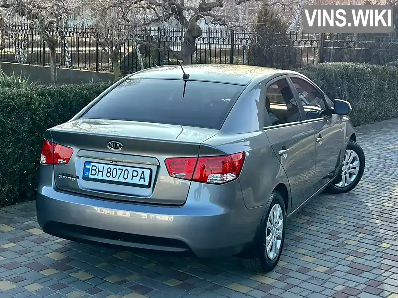 KNAFU411BC5962523 Kia Cerato 2012 Седан 1.6 л. Фото 2