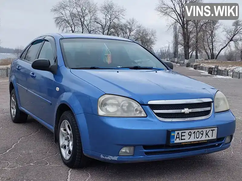 Седан Chevrolet Lacetti 2005 1.6 л. Ручная / Механика обл. Днепропетровская, Каменское (Днепродзержинск) - Фото 1/13