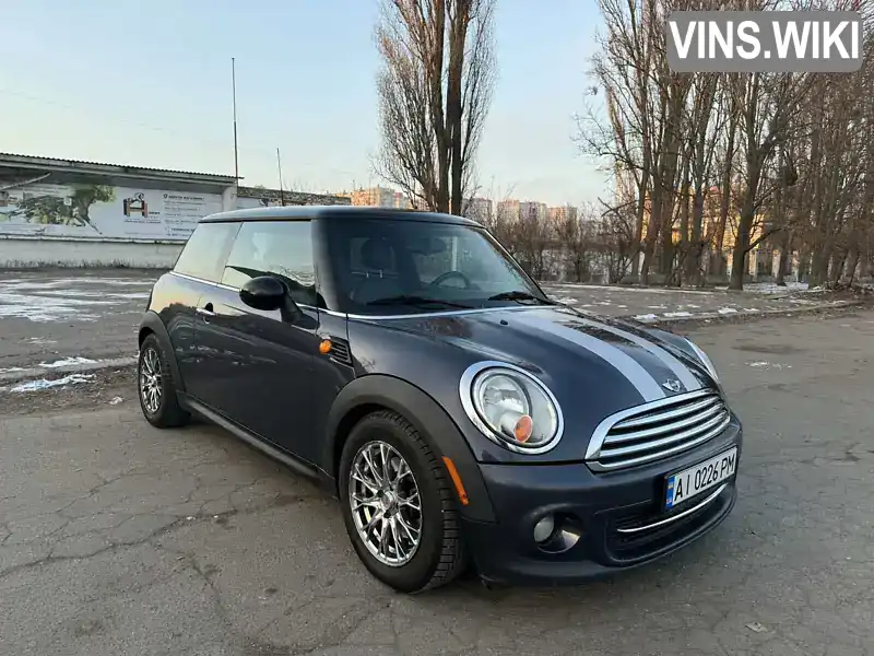 WMWSU3C58CT255288 MINI Hatch 2011 Хетчбек 1.6 л. Фото 1