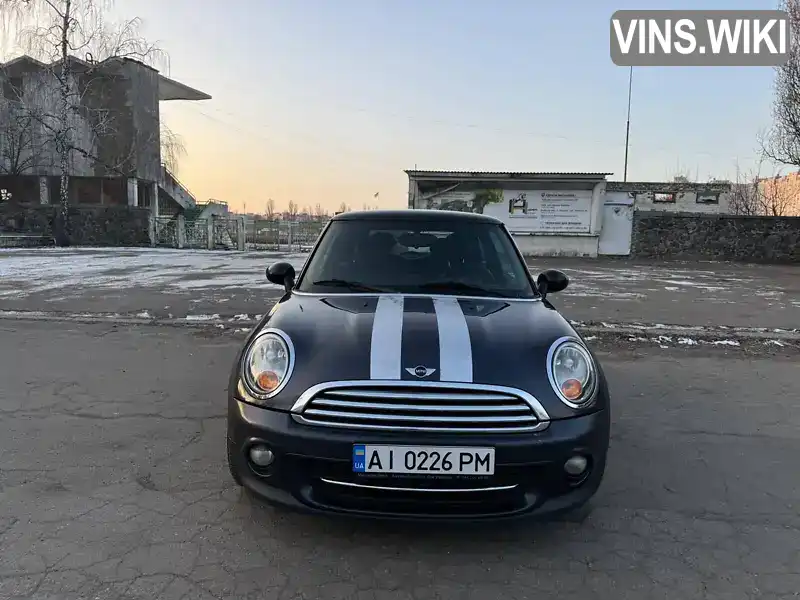 WMWSU3C58CT255288 MINI Hatch 2011 Хетчбек 1.6 л. Фото 2