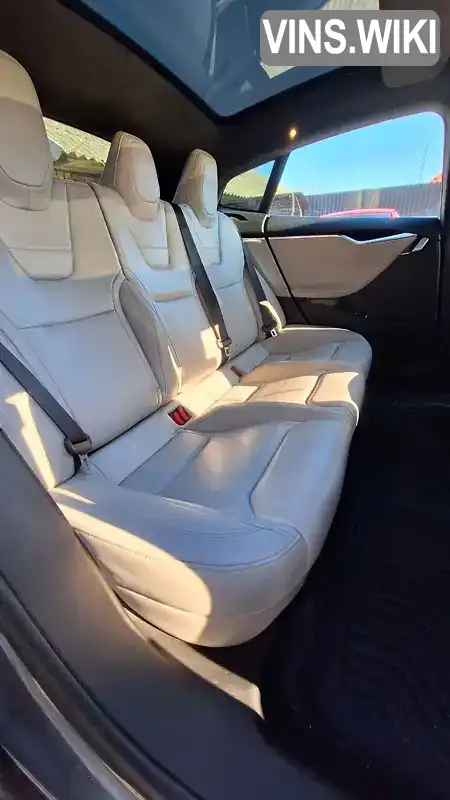 5YJSA1H42FF083010 Tesla Model S 2015 Ліфтбек  Фото 6