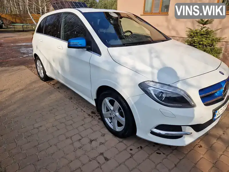 Хэтчбек Mercedes-Benz B-Class 2016 null_content л. Автомат обл. Волынская, Шацк - Фото 1/21