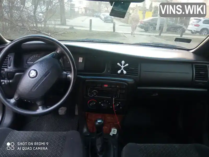 W0L000036V1128449 Opel Vectra 1997 Седан  Фото 3