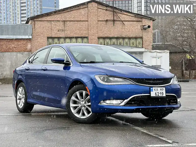 Седан Chrysler 200 2015 2.36 л. Автомат обл. Київська, Київ - Фото 1/18