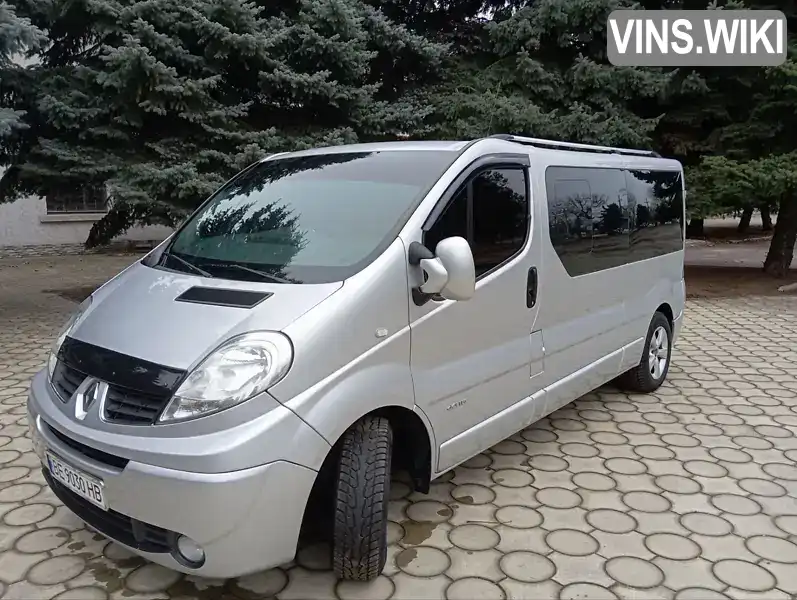 Мінівен Renault Trafic 2012 2 л. Ручна / Механіка обл. Миколаївська, Вознесенськ - Фото 1/21