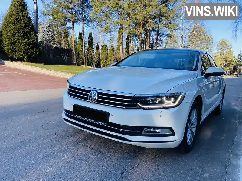 WVWZZZ3CZKE012296 Volkswagen Passat 2018 Седан 1.97 л. Фото 4