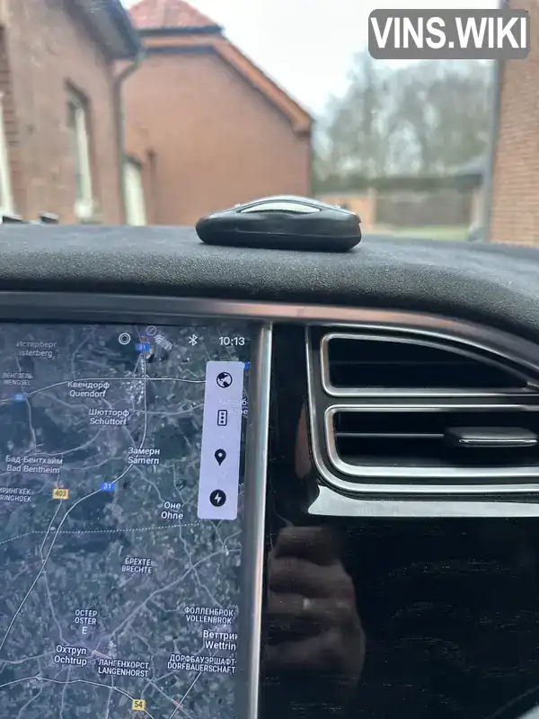 5YJSA1E20HF178896 Tesla Model S 2017 Ліфтбек  Фото 3