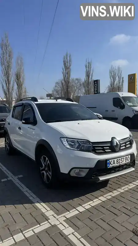 Хетчбек Renault Sandero StepWay 2020 1.46 л. Ручна / Механіка обл. Миколаївська, Миколаїв - Фото 1/16