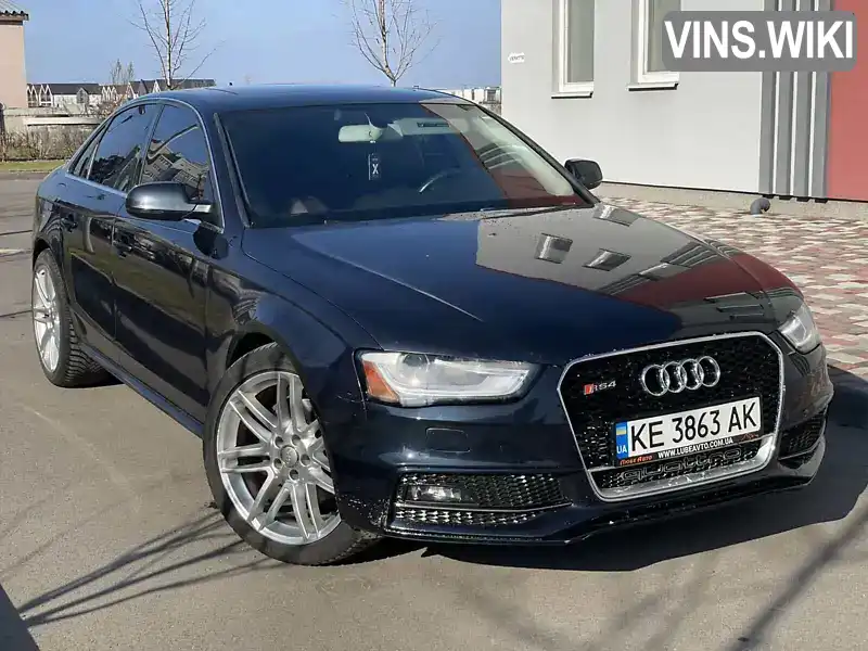 Седан Audi A4 2013 2 л. Автомат обл. Дніпропетровська, Кам'янське (Дніпродзержинськ) - Фото 1/21