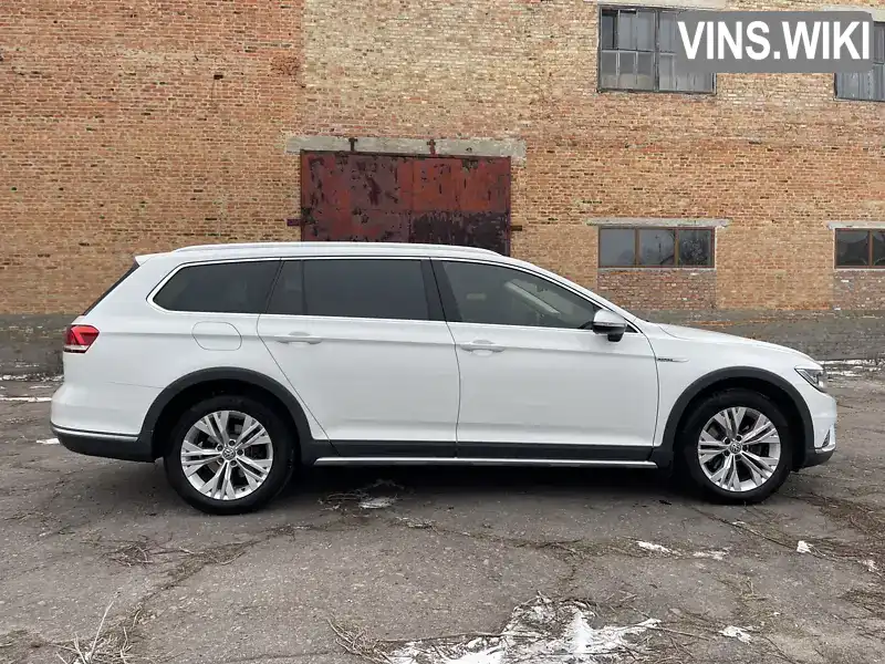 WVWZZZ3CZJE031624 Volkswagen Passat 2017 Універсал 2 л. Фото 5