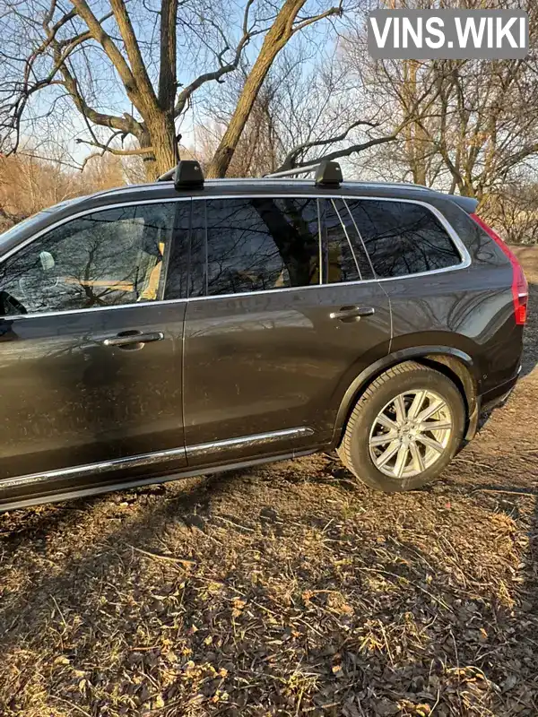 YV4A22PLXJ1204954 Volvo XC90 2017 Внедорожник / Кроссовер 1.97 л. Фото 2