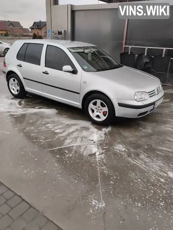 Хэтчбек Volkswagen Golf 2001 1.6 л. Ручная / Механика обл. Львовская, Городок - Фото 1/12