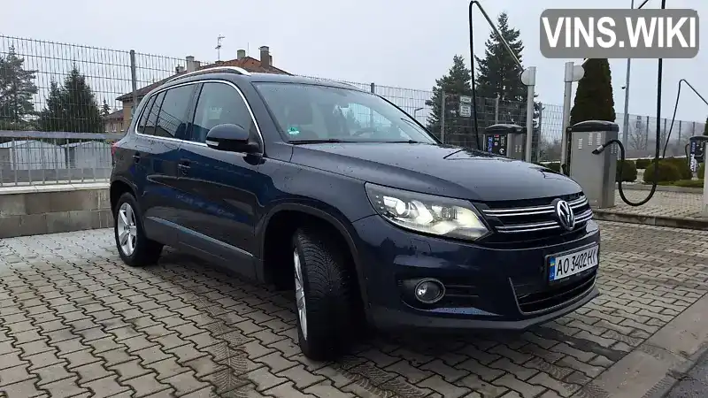 Внедорожник / Кроссовер Volkswagen Tiguan 2011 2 л. Автомат обл. Закарпатская, Свалява - Фото 1/15