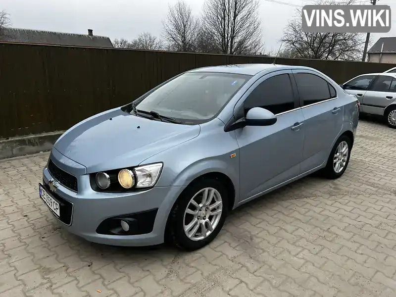 Седан Chevrolet Aveo 2012 1.4 л. Ручная / Механика обл. Черновицкая, Хотин - Фото 1/12