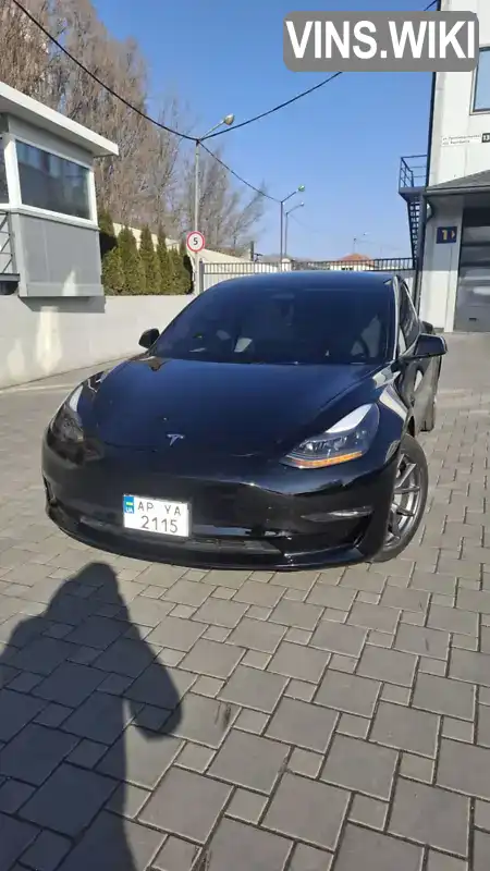 5YJ3E1EA5PF552014 Tesla Model 3 2023 Седан  Фото 2