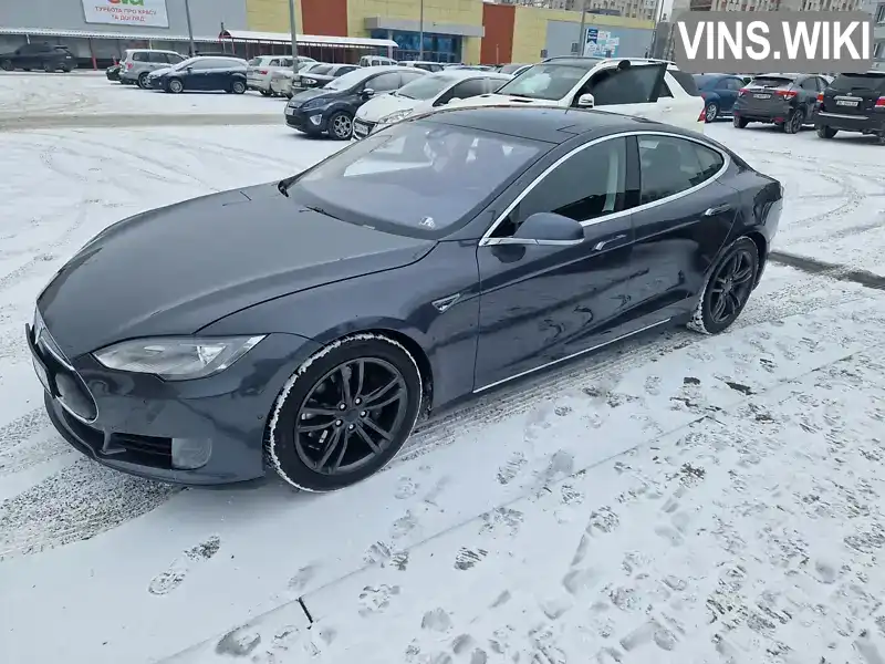 5YJSA1H29FF088834 Tesla Model S 2015 Лифтбек  Фото 2