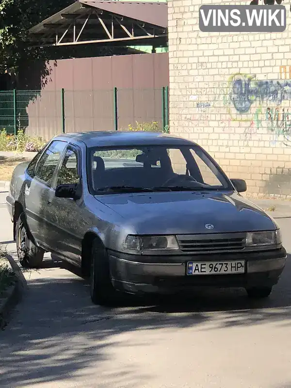 W0L000087NV123359 Opel Vectra 1992 Седан 1.6 л. Фото 1