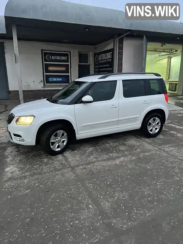 Внедорожник / Кроссовер Skoda Yeti 2014 1.97 л. Ручная / Механика обл. Черновицкая, Сокиряны - Фото 1/19