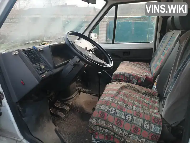 VF1T3XA0506825887 Renault Trafic 1991 Мінівен 2.2 л. Фото 2