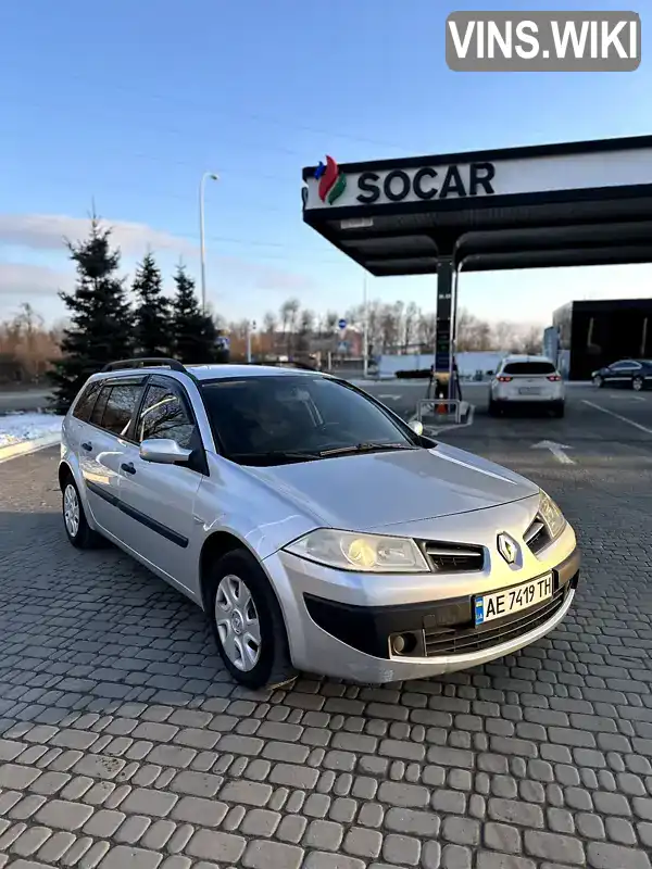 VF1KM1R0A39702777 Renault Megane 2008 Универсал 1.6 л. Фото 1