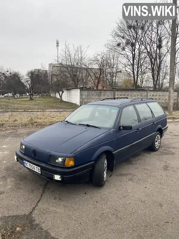 WVWZZZ31ZLE192738 Volkswagen Passat 1990 Універсал 1.6 л. Фото 2