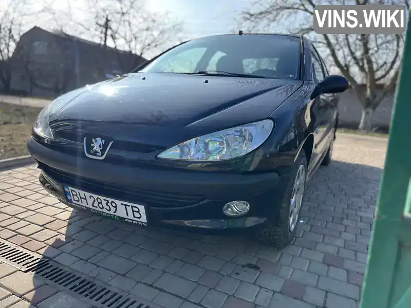 VF32BKFWA72807295 Peugeot 206 2009 Седан 1.36 л. Фото 2