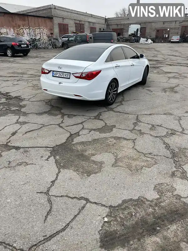 KMHEC41MBAA101154 Hyundai Sonata 2010 Седан 2 л. Фото 2