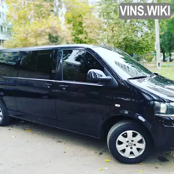 Мінівен Volkswagen Caravelle 2011 2 л. Ручна / Механіка обл. Закарпатська, Ужгород - Фото 1/5