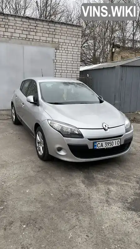 Хэтчбек Renault Megane 2010 2 л. Автомат обл. Черкасская, Черкассы - Фото 1/13