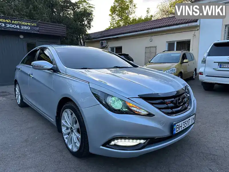 5NPEC4AB1BH215591 Hyundai Sonata 2010 Седан 2 л. Фото 4