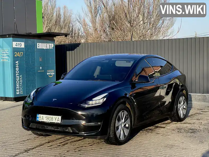 7SAYGDEE9PA086995 Tesla Model Y 2023 Позашляховик / Кросовер  Фото 1