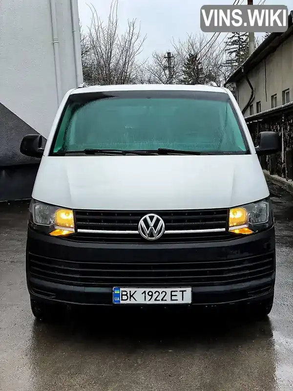 Минивэн Volkswagen Transporter 2016 2 л. Ручная / Механика обл. Тернопольская, Кременец - Фото 1/21