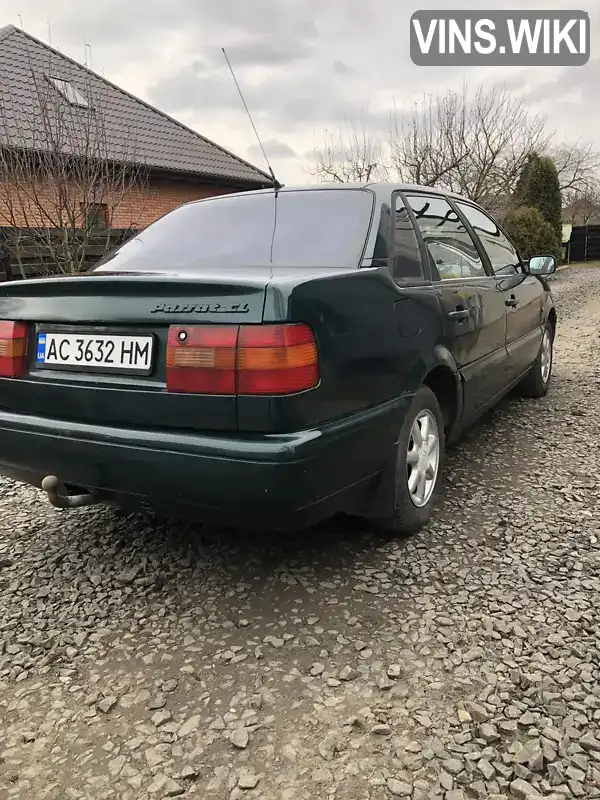 WVWZZZ3AZRE047011 Volkswagen Passat 1994 Седан  Фото 4