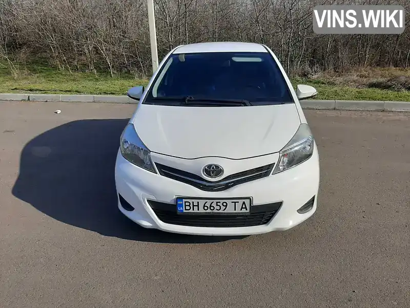 VNKKC3D310A025335 Toyota Yaris 2012 Хетчбек 1.4 л. Фото 8